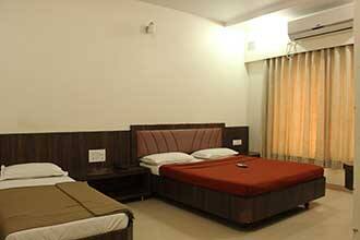 Hotel Sai Tara Inn, Shirdi 3